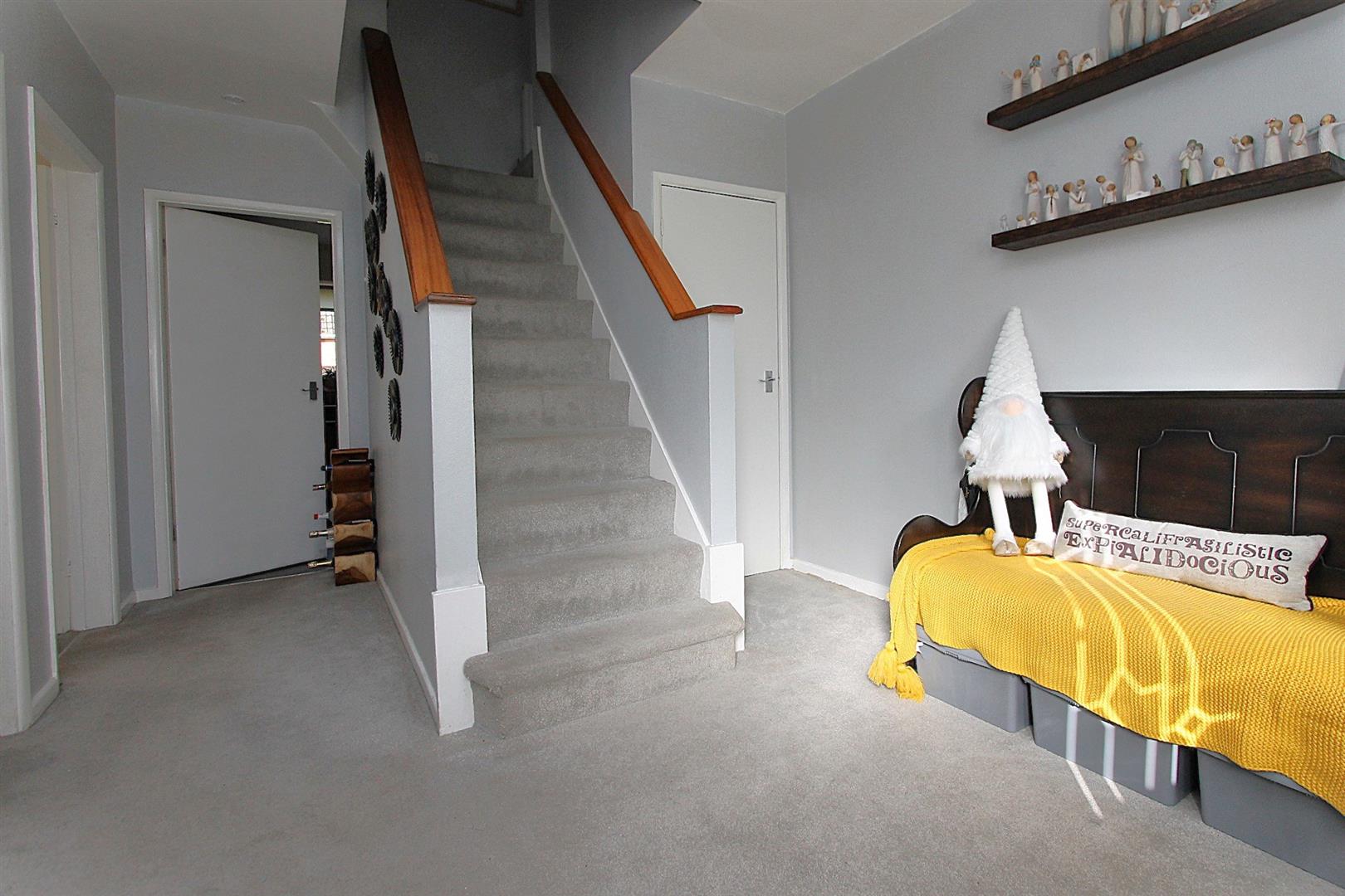 4 bed property in Kingsway, Stourport-on-Severn